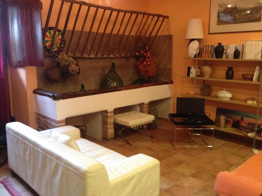Alloggio Turistico La Stalla Tuscania Ngoại thất bức ảnh