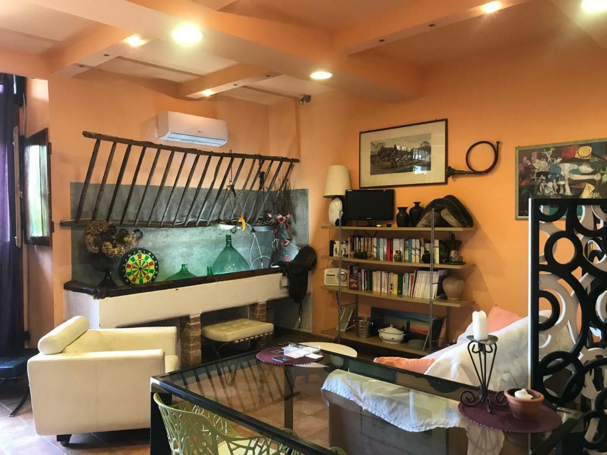 Alloggio Turistico La Stalla Tuscania Ngoại thất bức ảnh